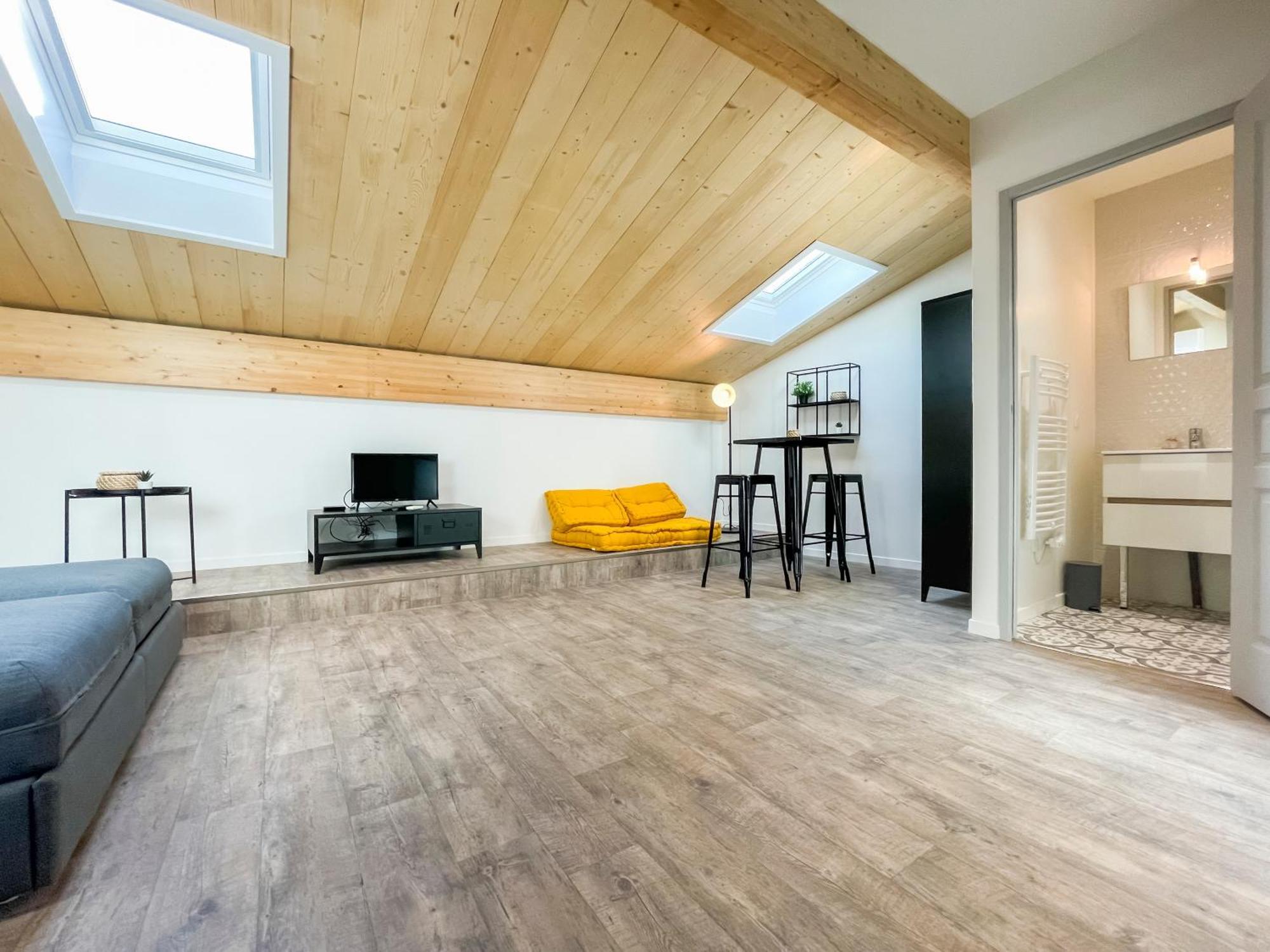 Studios Climatises En Centre Ville Bordeaux Eksteriør billede