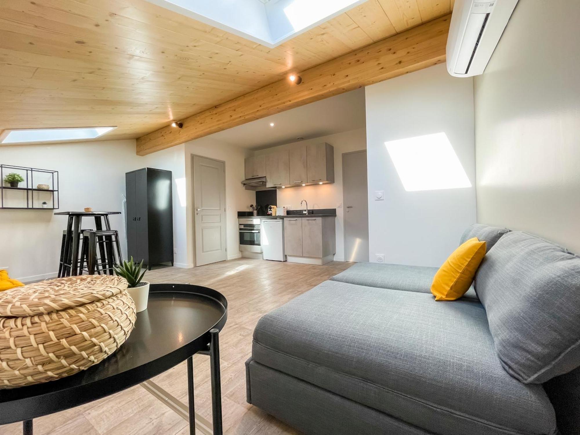 Studios Climatises En Centre Ville Bordeaux Eksteriør billede
