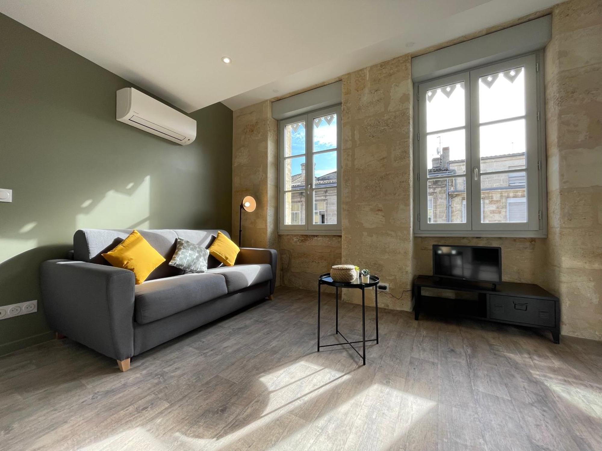Studios Climatises En Centre Ville Bordeaux Eksteriør billede