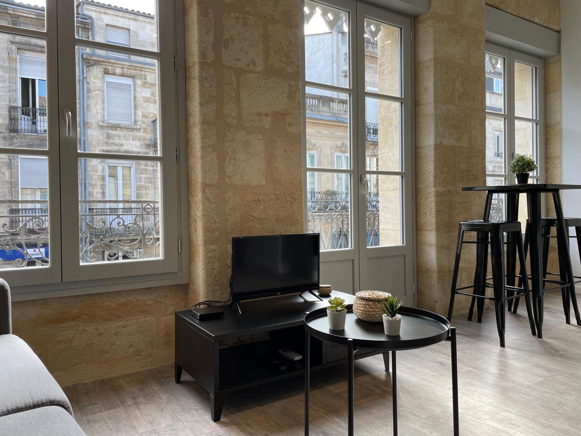Studios Climatises En Centre Ville Bordeaux Eksteriør billede